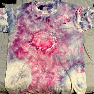 Kirkland tie-dye t-shirt
